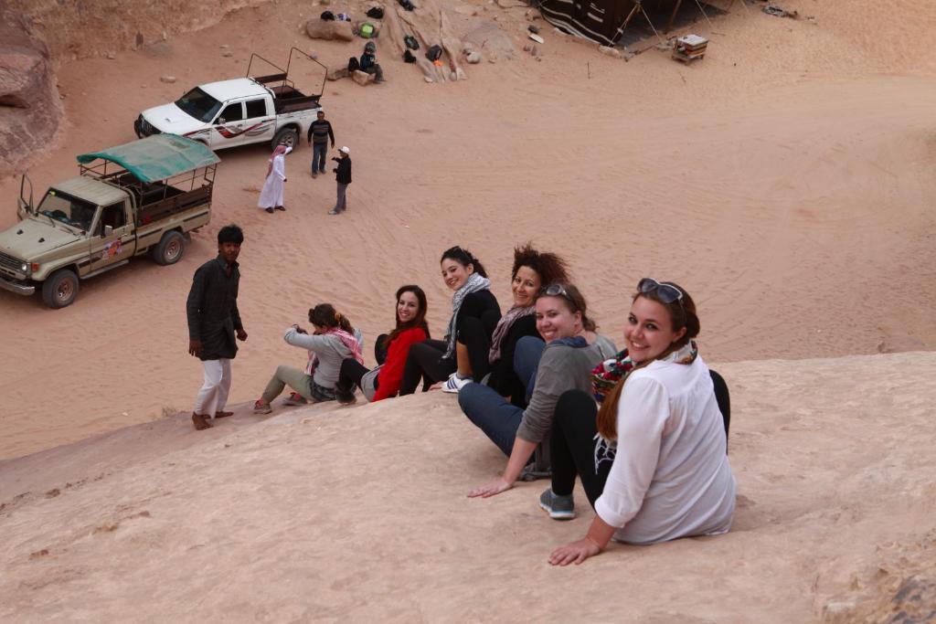 Bedouin Expedition Wadi Rum Buitenkant foto